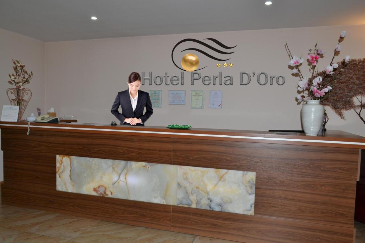 Hotel Perla D'Oro Timisoara Luaran gambar