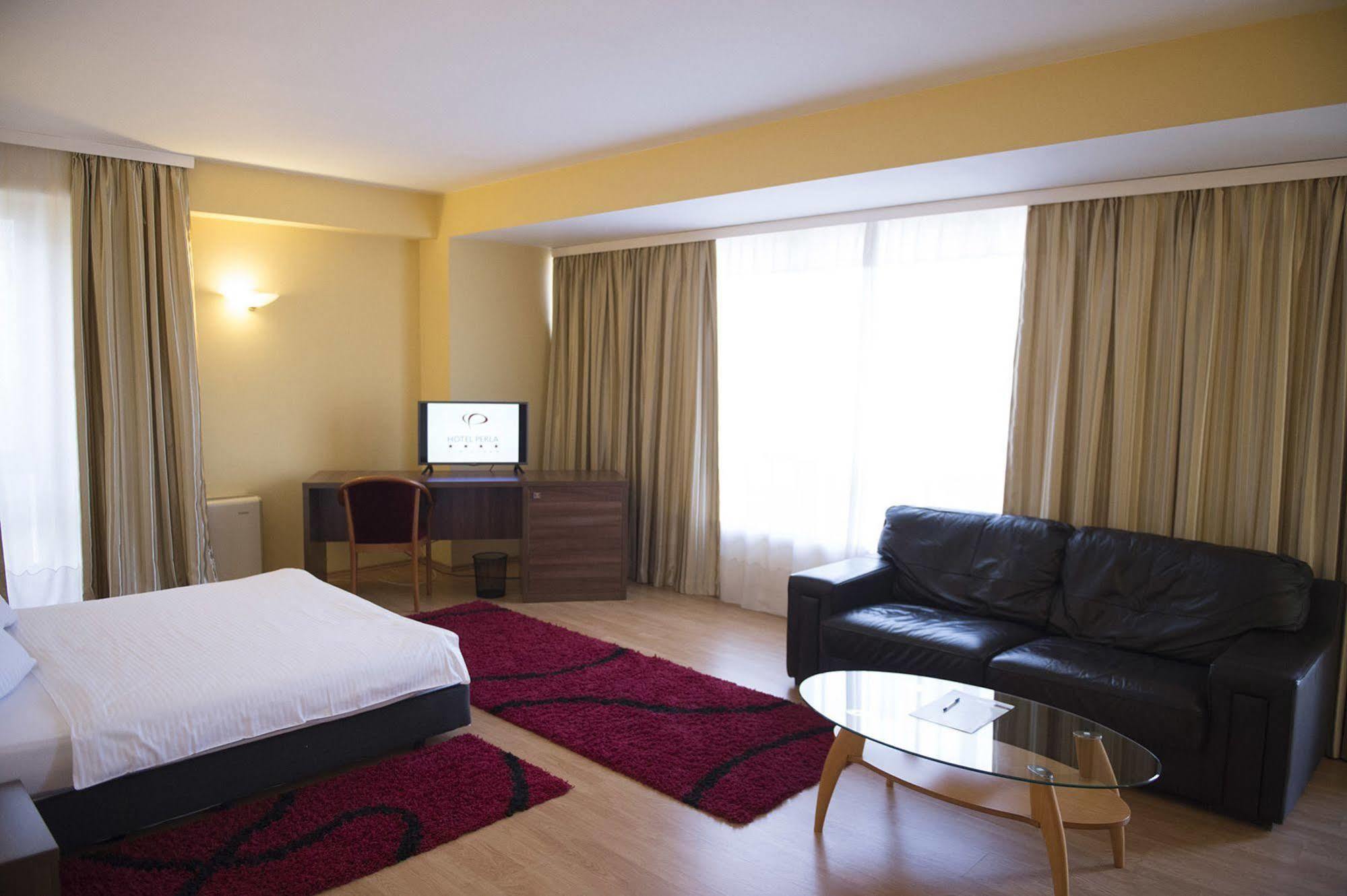 Hotel Perla D'Oro Timisoara Luaran gambar